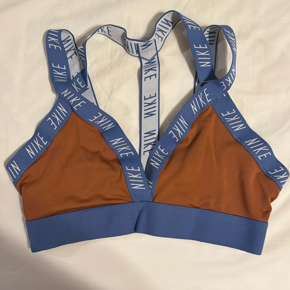 Nike Bra cross back Medium